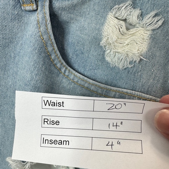 💎 Shein Distressed Denim Shorts Blue - Picture 9 of 10